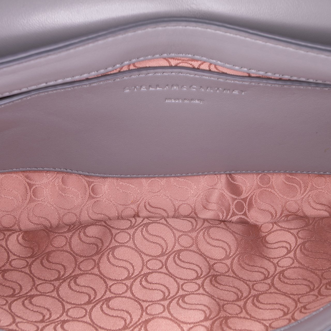 Stella McCartney Alter Mat S Wave Padded Shoulder Bag Grijs