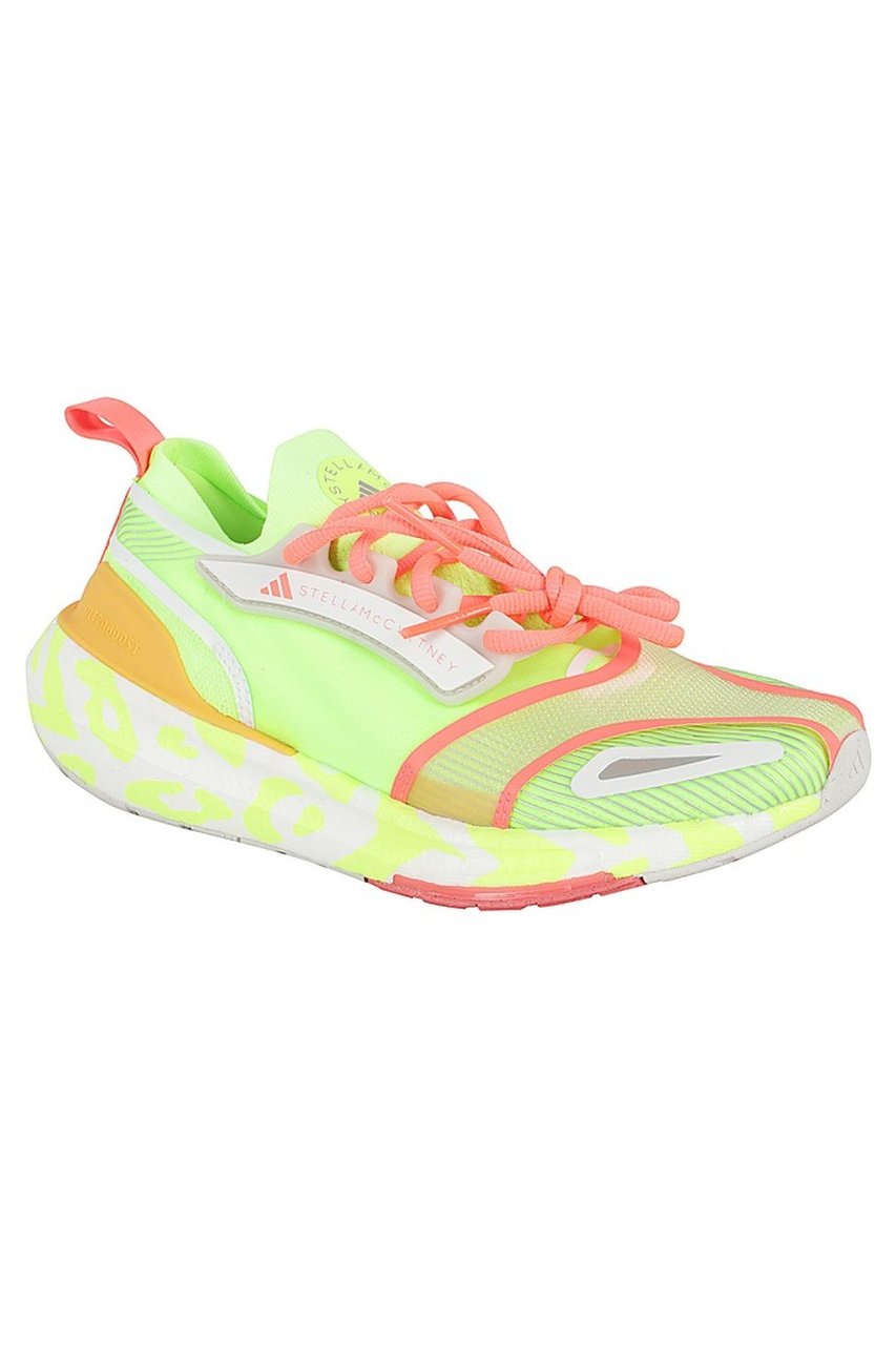 Stella McCartney Ultraboost 23 Sneakers Groen