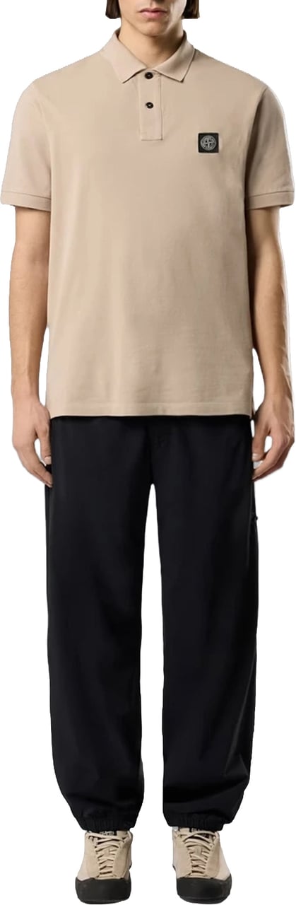 Stone Island Poloshirt van piquéstof (95% biologisch katoen / 5% elastaan) in de kleur Desert Sand. Beige