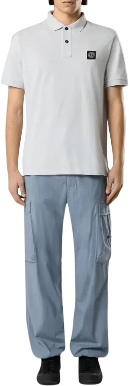 Stone Island Poloshirt van piquéstof (95% biologisch katoen / 5% elastaan) in hemelsblauw. Wit