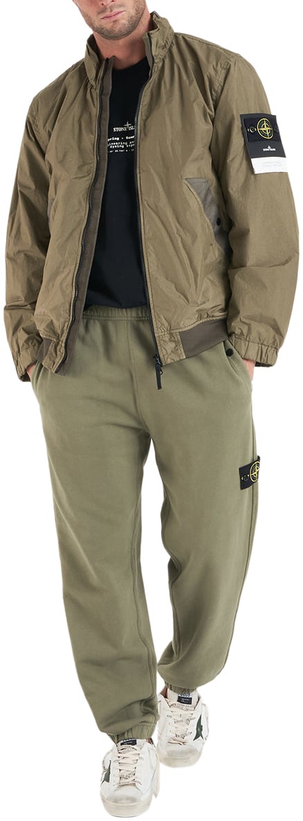 Stone Island Joggers with logo label Groen