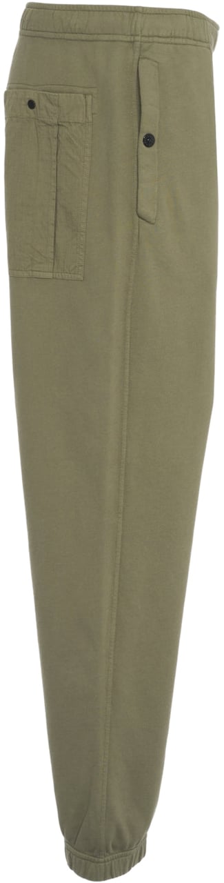 Stone Island Joggers with logo label Groen