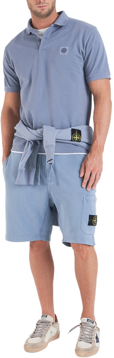 Stone Island Shorts with logo label Blauw