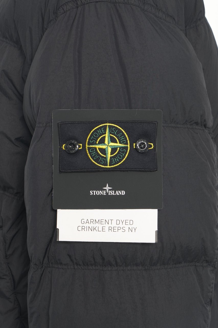 Stone Island Hooded down jacket Zwart