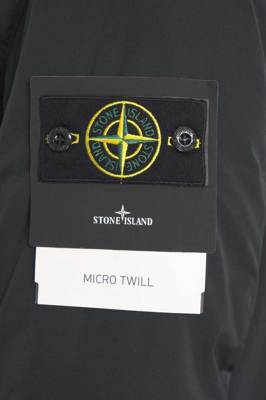 Stone Island Padded jacket with hood Zwart
