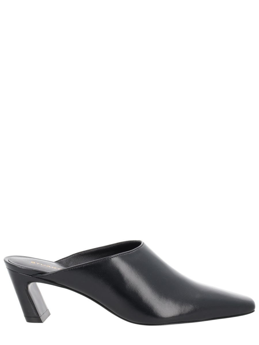 Stuart Weitzman Black Pointed Toe Curved Upper Mules Zwart