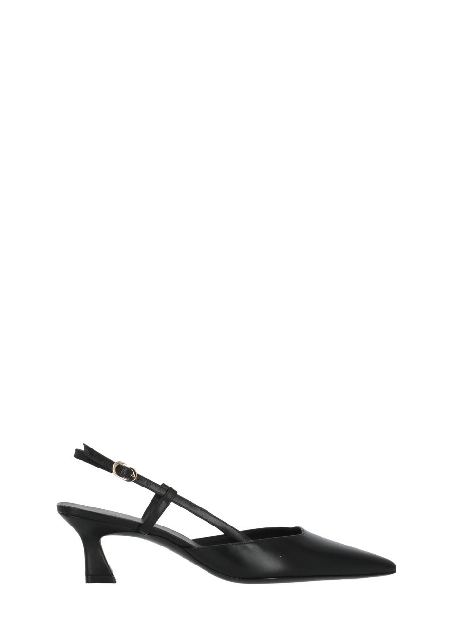Stuart Weitzman Black Vinnie 50 Polished Leather Slingback Zwart