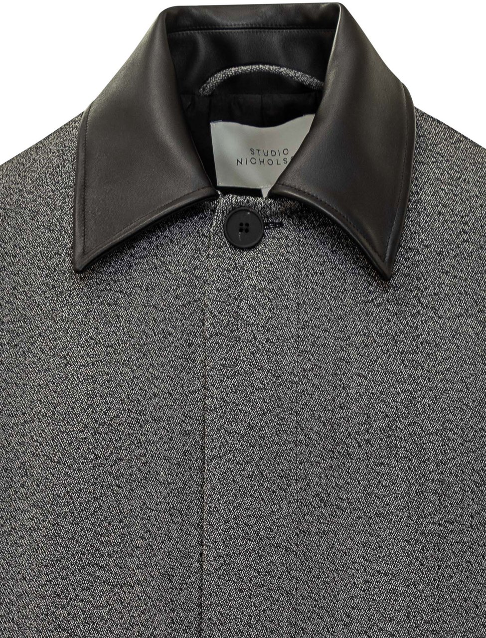 Studio Nicholson Cappotto Grigio con Colletto a Contrasto Studio Nicholson Zwart