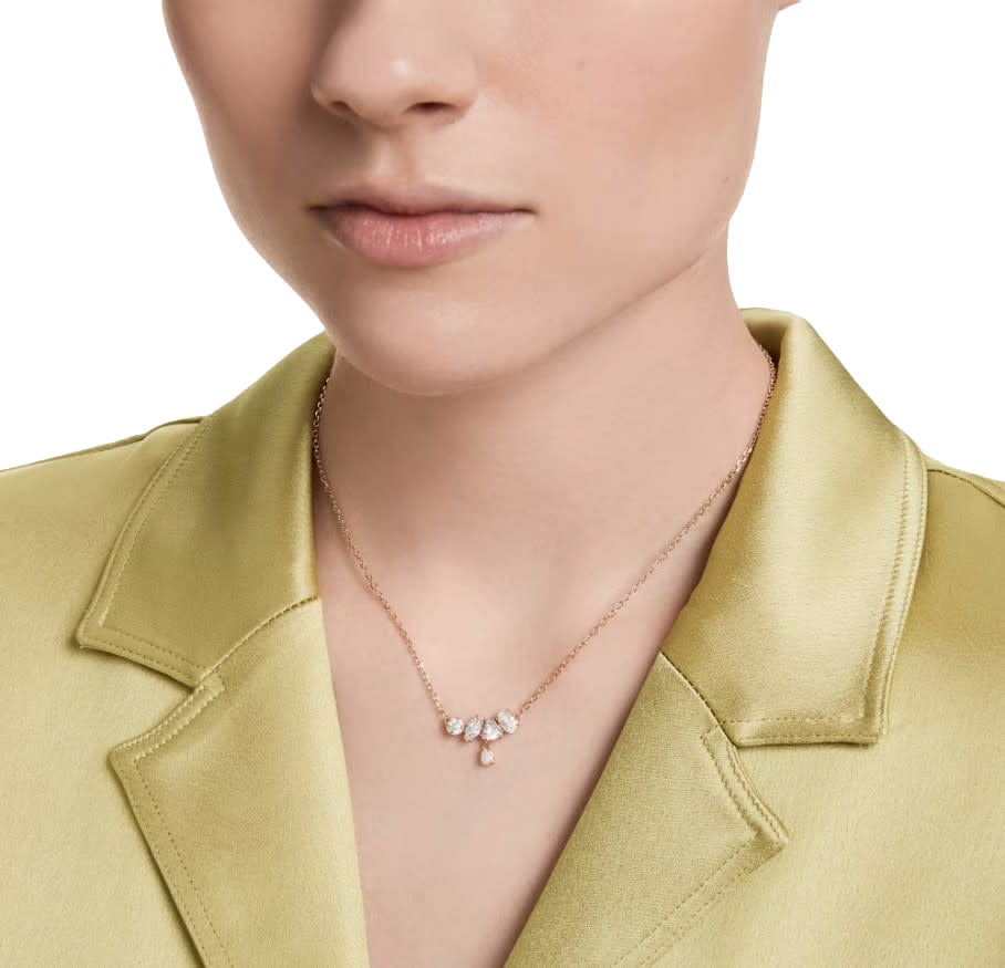 Swarovski Collier 5747996 Mesmera Rosekleurig met Kristallen 38-45cm Goud