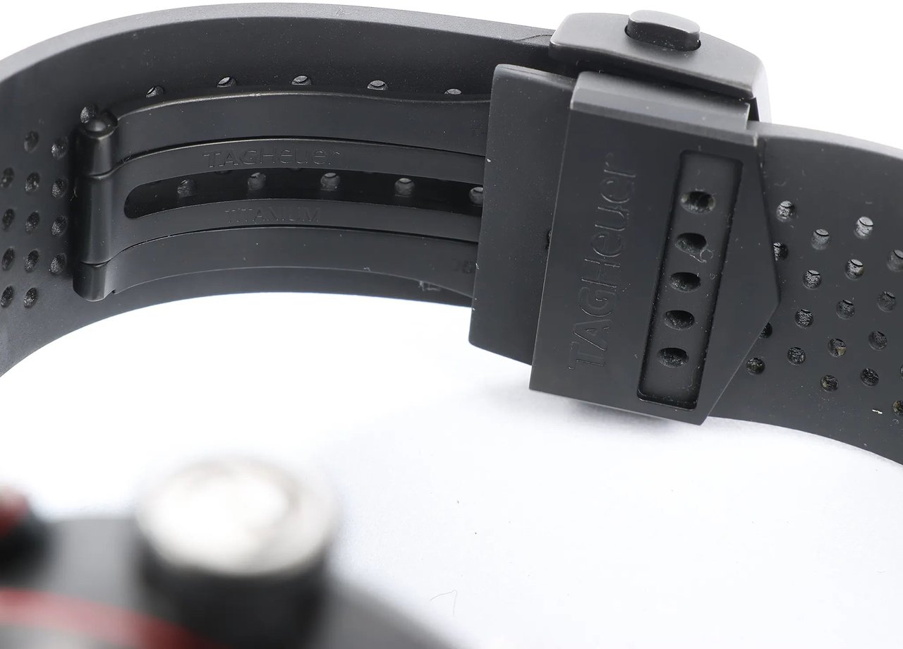 Tag Heuer TAG Heuer Carrera Calibre Heuer 02 CBG2A91.FT6173 RTS7665 Carbon SS & Rubber AT Watch with Black Skeleton Dial Zwart