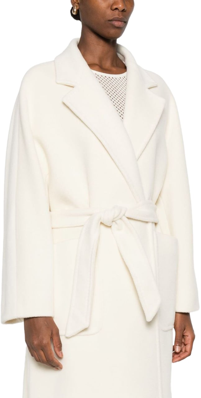 Tagliatore Coats Cream Wit