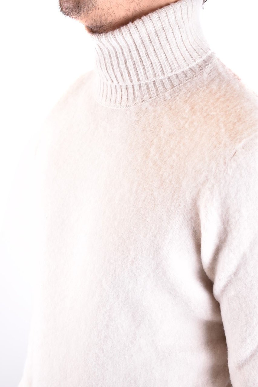 Tagliatore Sweaters White Wit