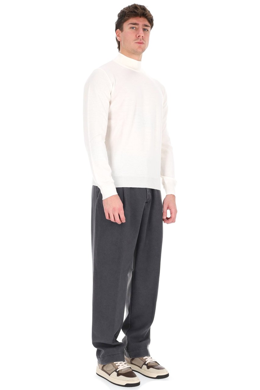 Tagliatore Lionel Extra-Fine Merino Wool Turtleneck Sweater Wit