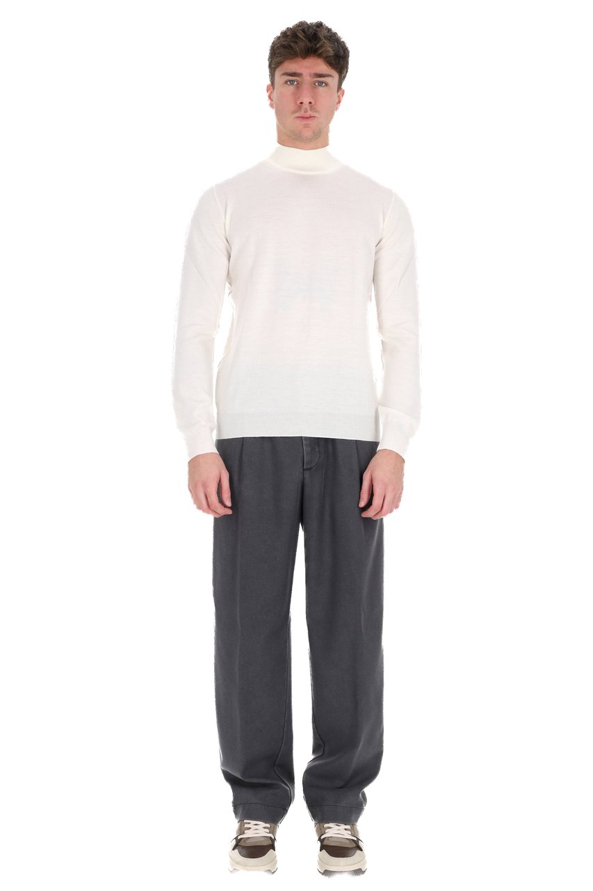 Tagliatore Lionel Extra-Fine Merino Wool Turtleneck Sweater Wit