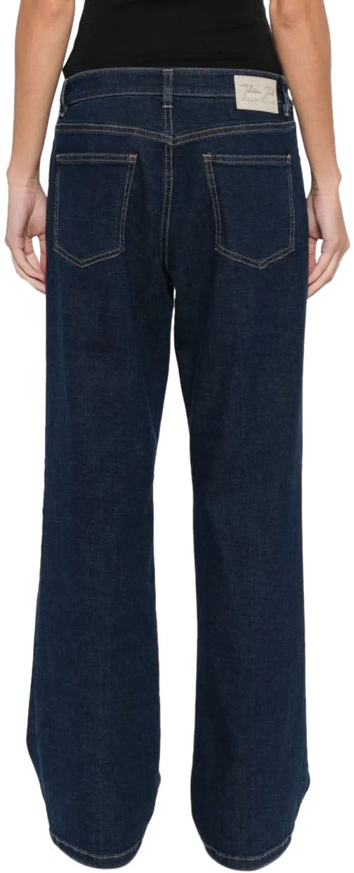 Teleria Zed jane divers Divers