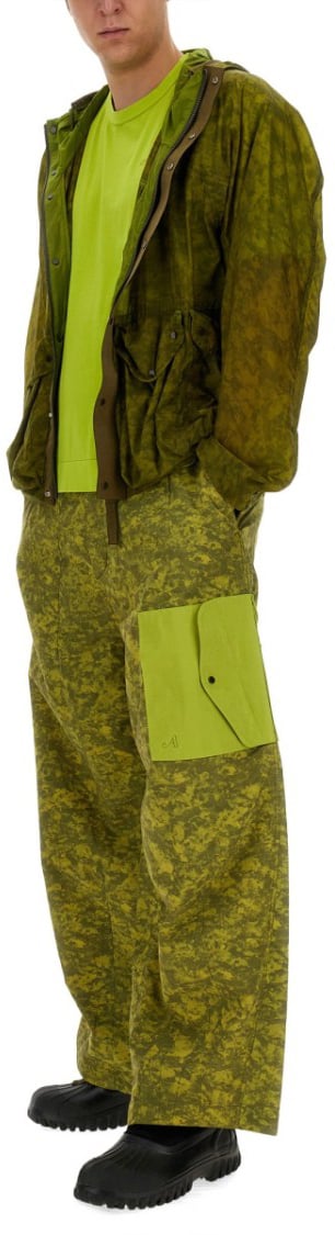 Ten C Wide-Leg Cargo Pants With Textured Pattern Groen