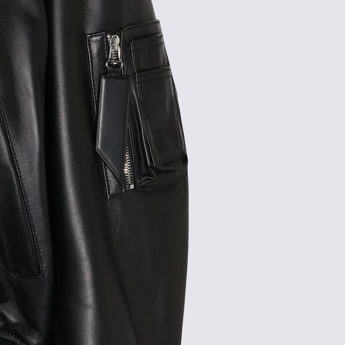The Attico Smooth Black Leather Jacket with Zippered Pocket Zwart