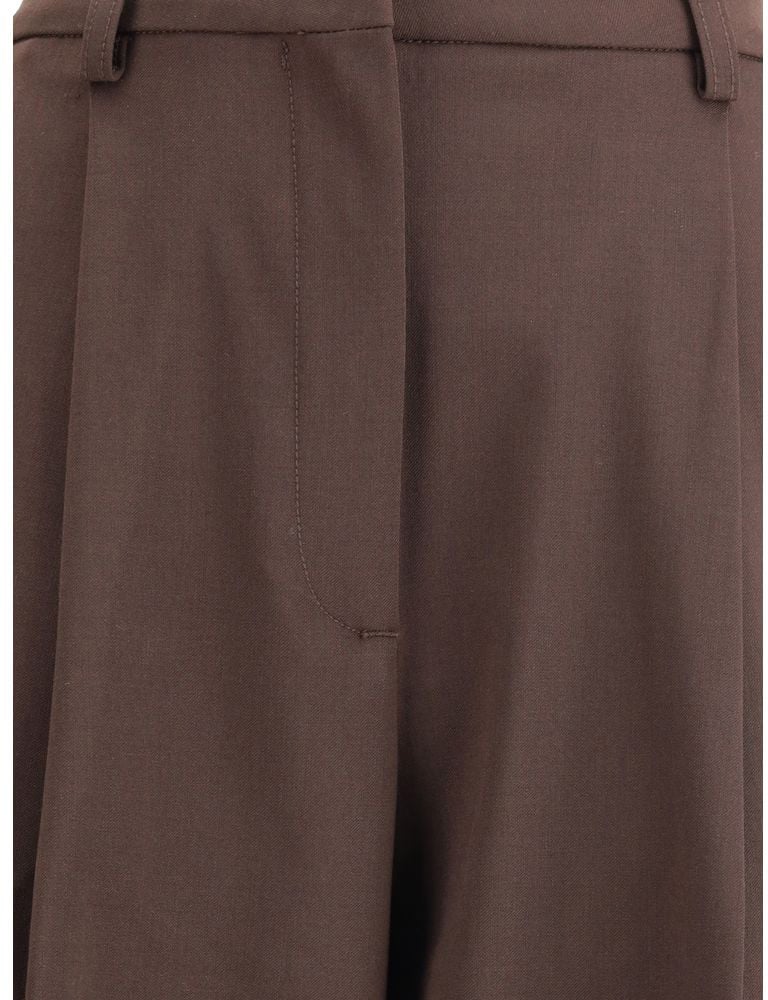 The Latest Pleated Pants Bruin