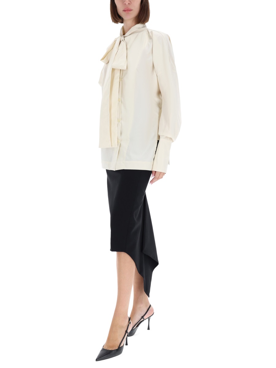 The Latest Cecilia Voluminous Bow Blouse Neutraal