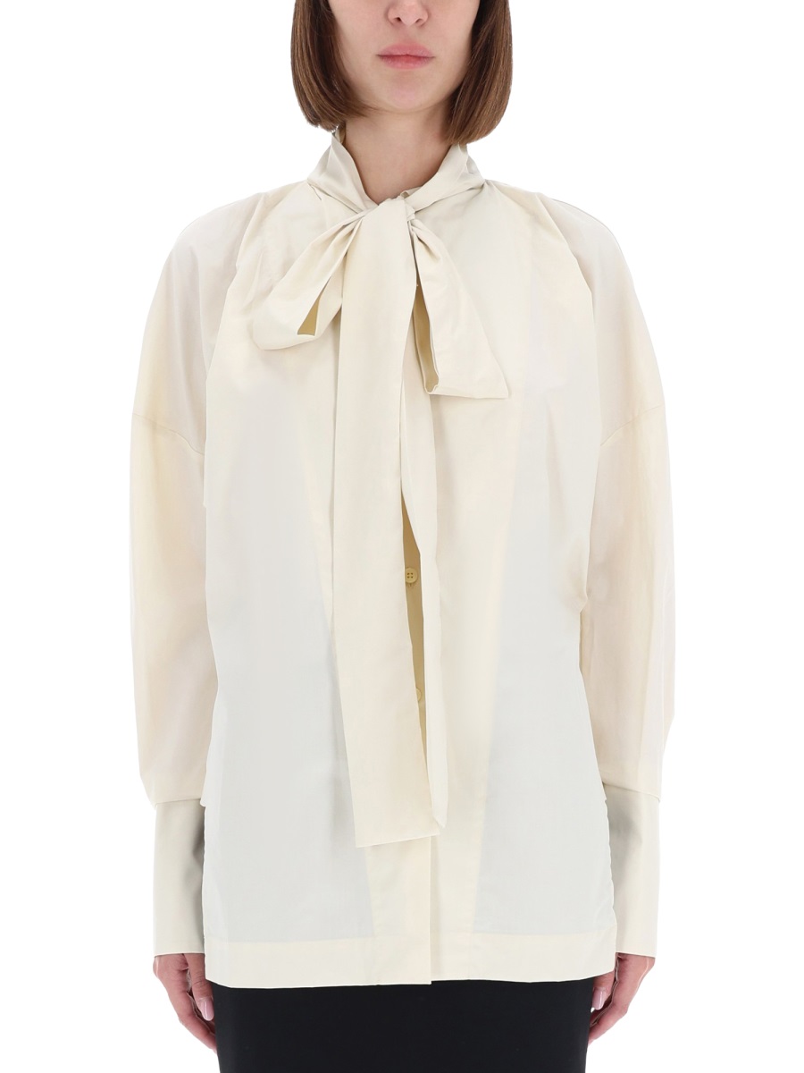 The Latest Cecilia Voluminous Bow Blouse Neutraal