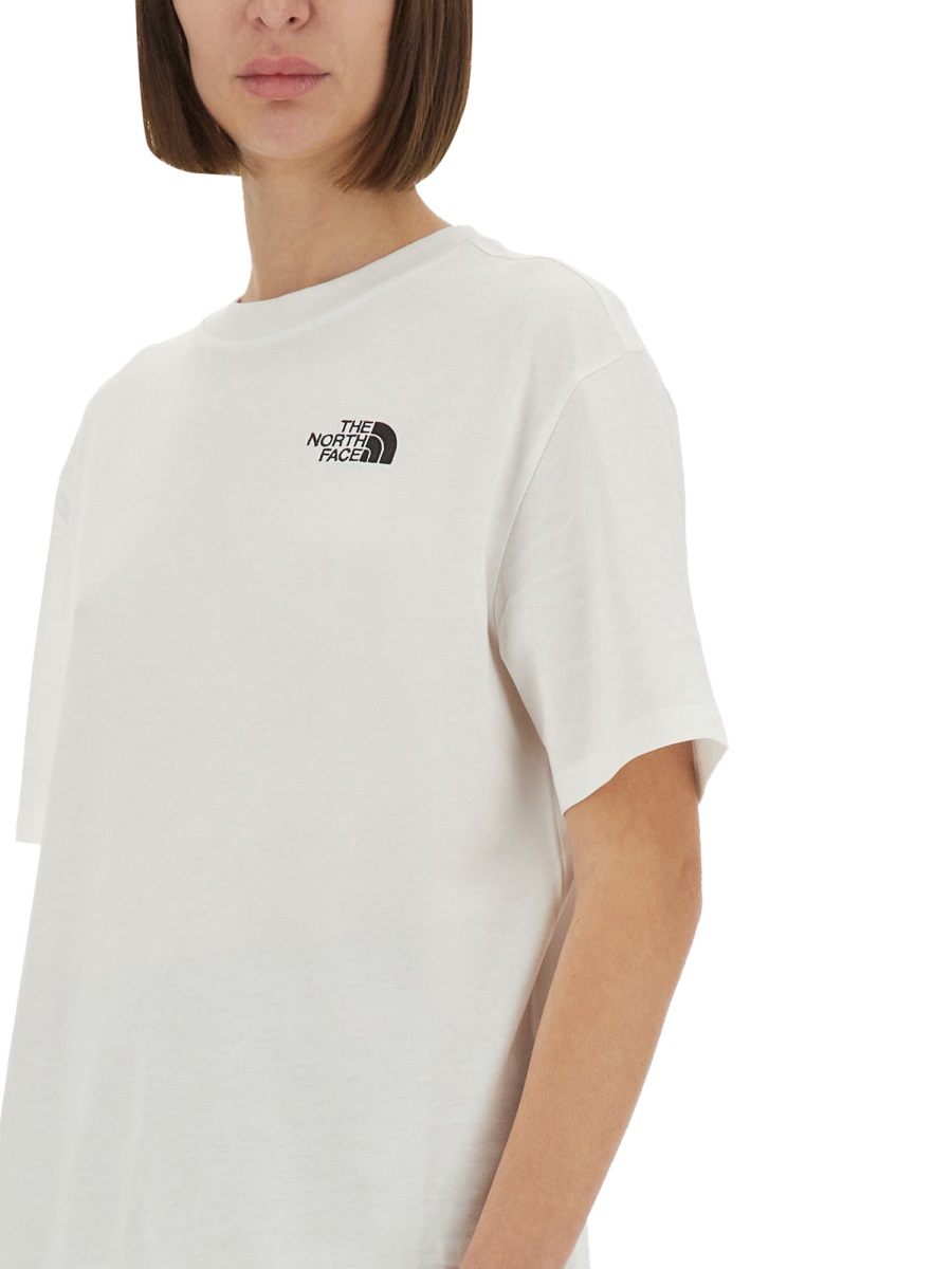 The North Face "SIMPLE DOME" OVERSIZED T-SHIRT Wit