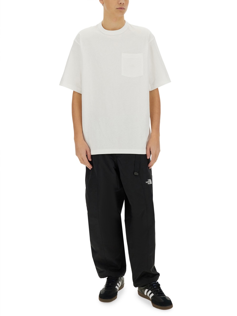The North Face RELAXED FIT T-SHIRT Wit