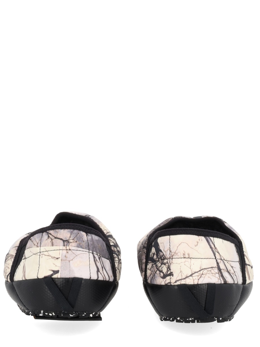 The North Face MULE SHOE "THERMOBALL" Grijs