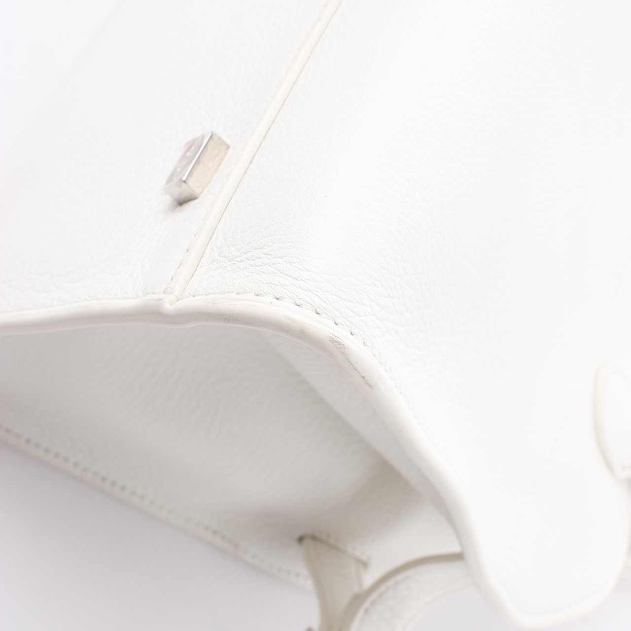 The Row The Row Soft Margaux 10 Leather 2Way Handbag in White Wit