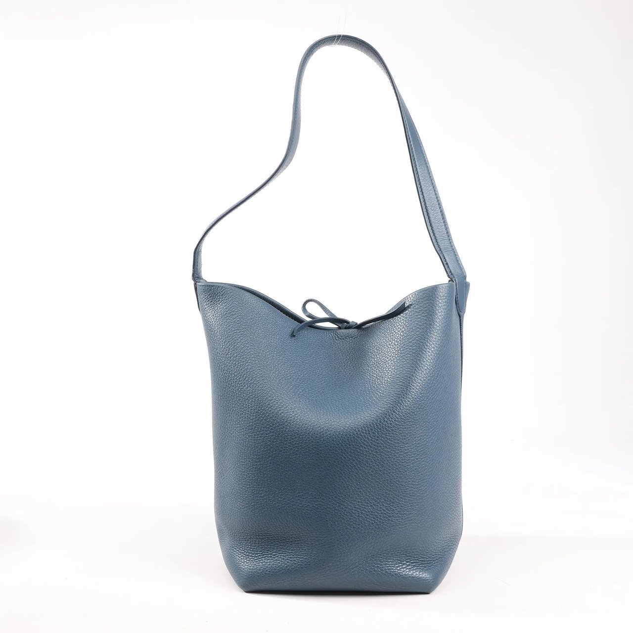 The Row The Row Park Tote Small Leather Shoulder bag in Blue Blauw
