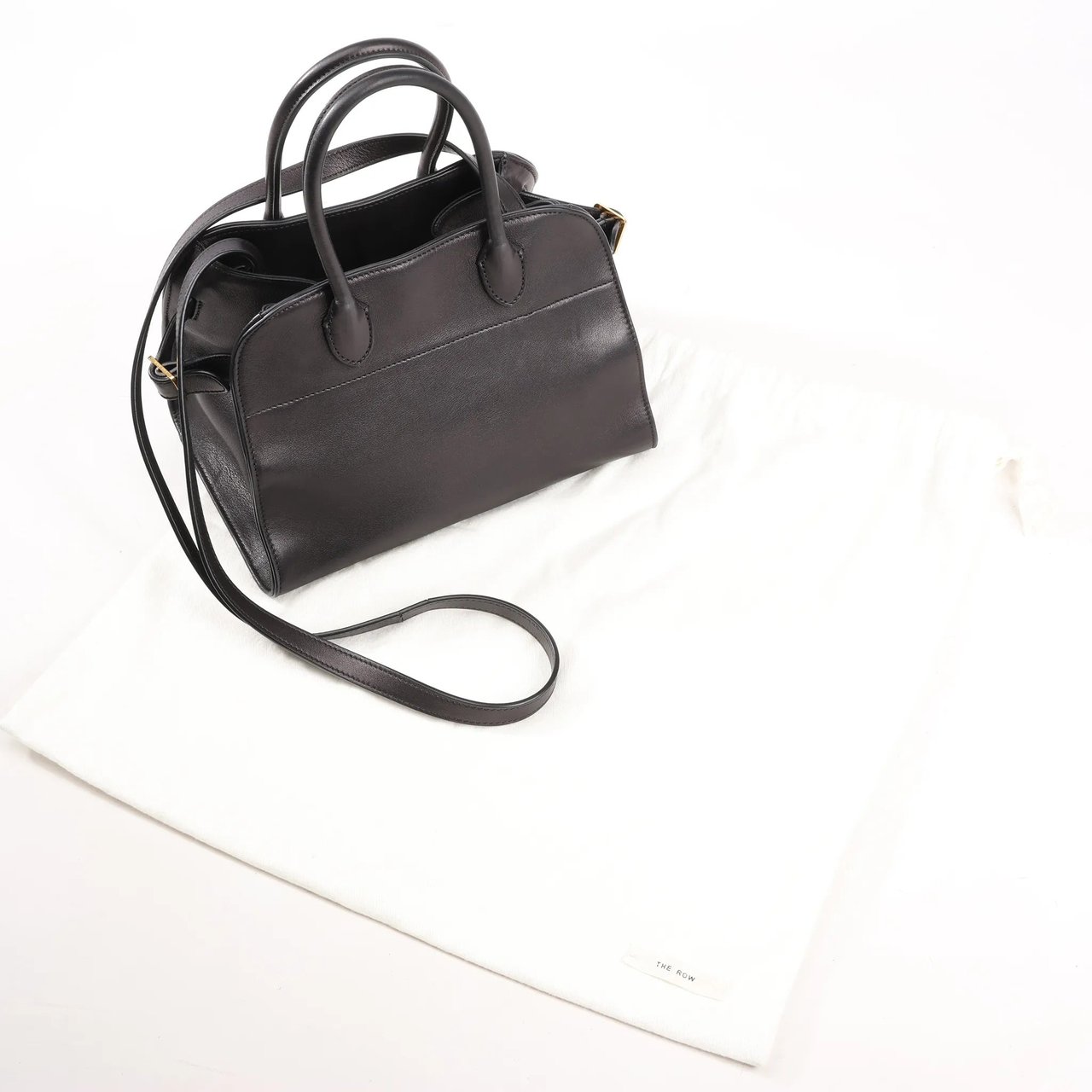The Row The Row Soft Margaux 10 Leather 2Way Handbag in Black Zwart