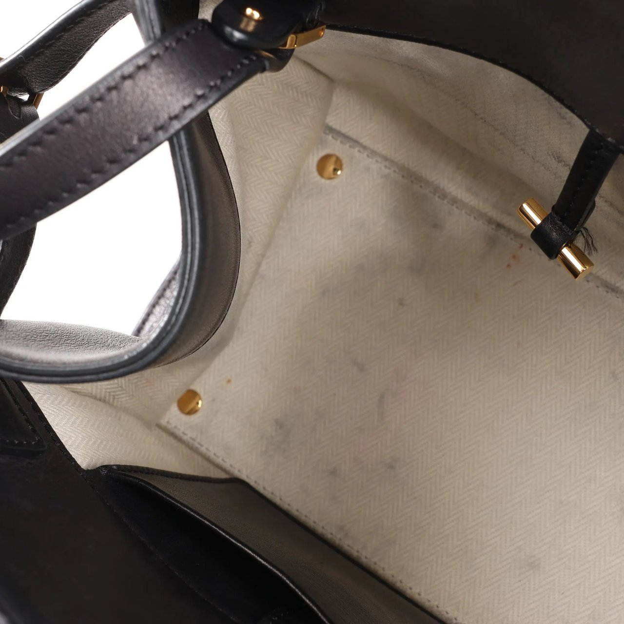 The Row The Row Soft Margaux 10 Leather 2Way Handbag in Black Zwart