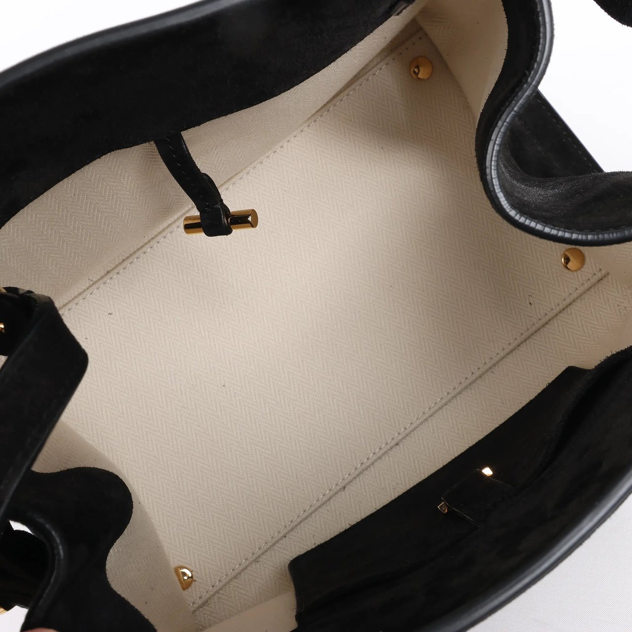 The Row The Row Soft Margaux 10 Suede 2Way Handbag in Black Zwart