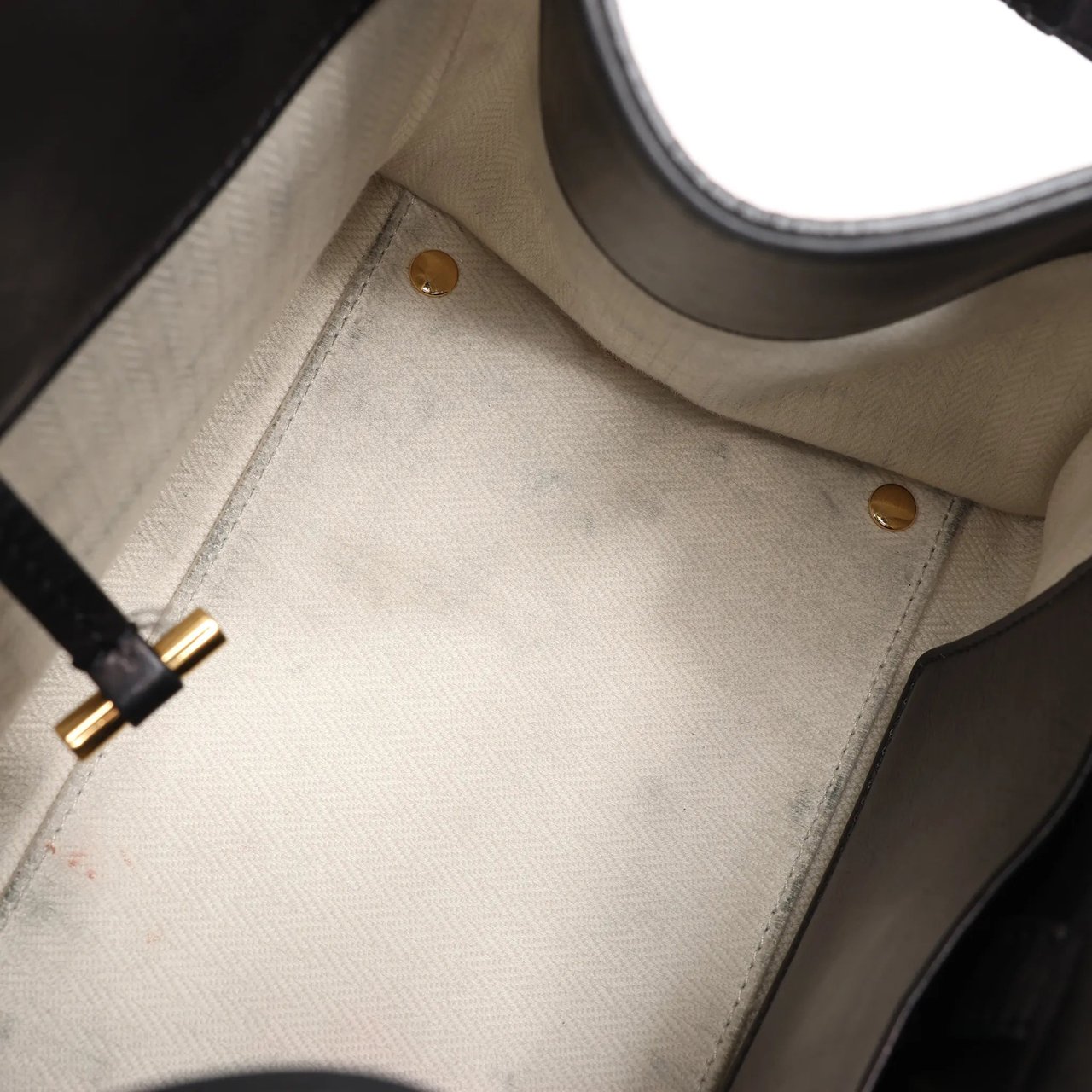 The Row The Row Soft Margaux 10 Leather 2Way Handbag in Black Zwart