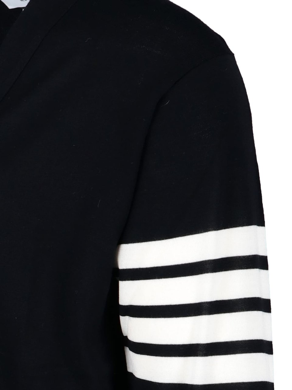 Thom Browne V-Neck Cardigan With Iconic Stripe Detail And Grosgrain Tab Blauw