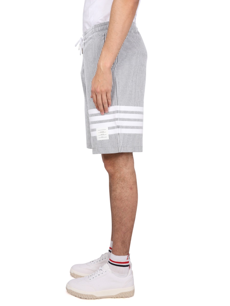 Thom Browne STRIPED BERMUDA SHORTS Grijs
