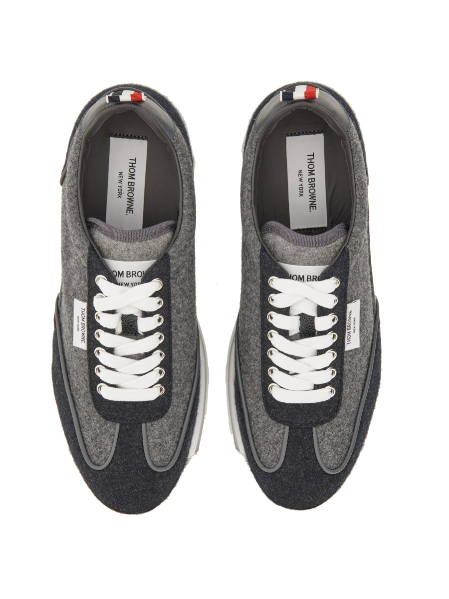 Thom Browne TECH RUNNER SNEAKER Grijs