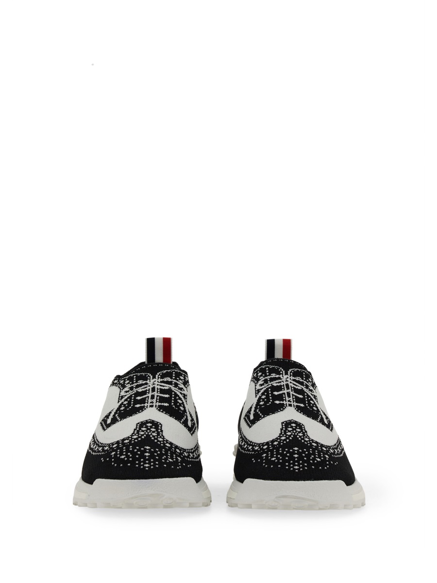 Thom Browne TECH RUNNER SNEAKER Zwart