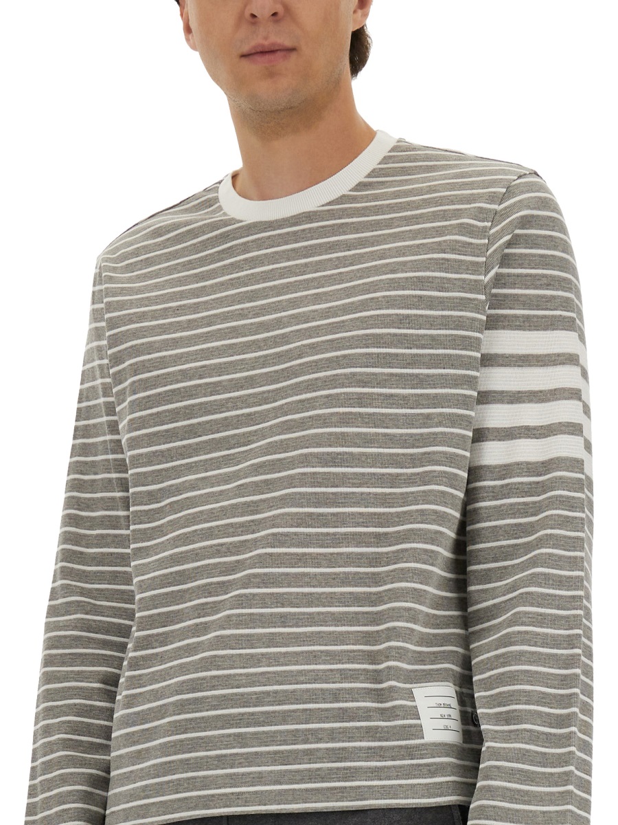 Thom Browne STRIPED T-SHIRT Grijs