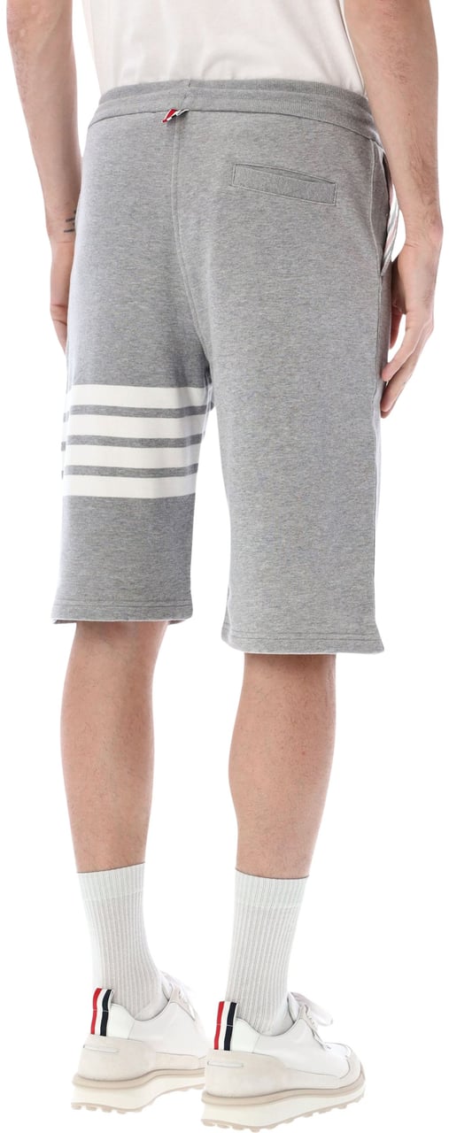 Thom Browne Classic Sweat Shorts In Classic Loopback Grigio Grijs
