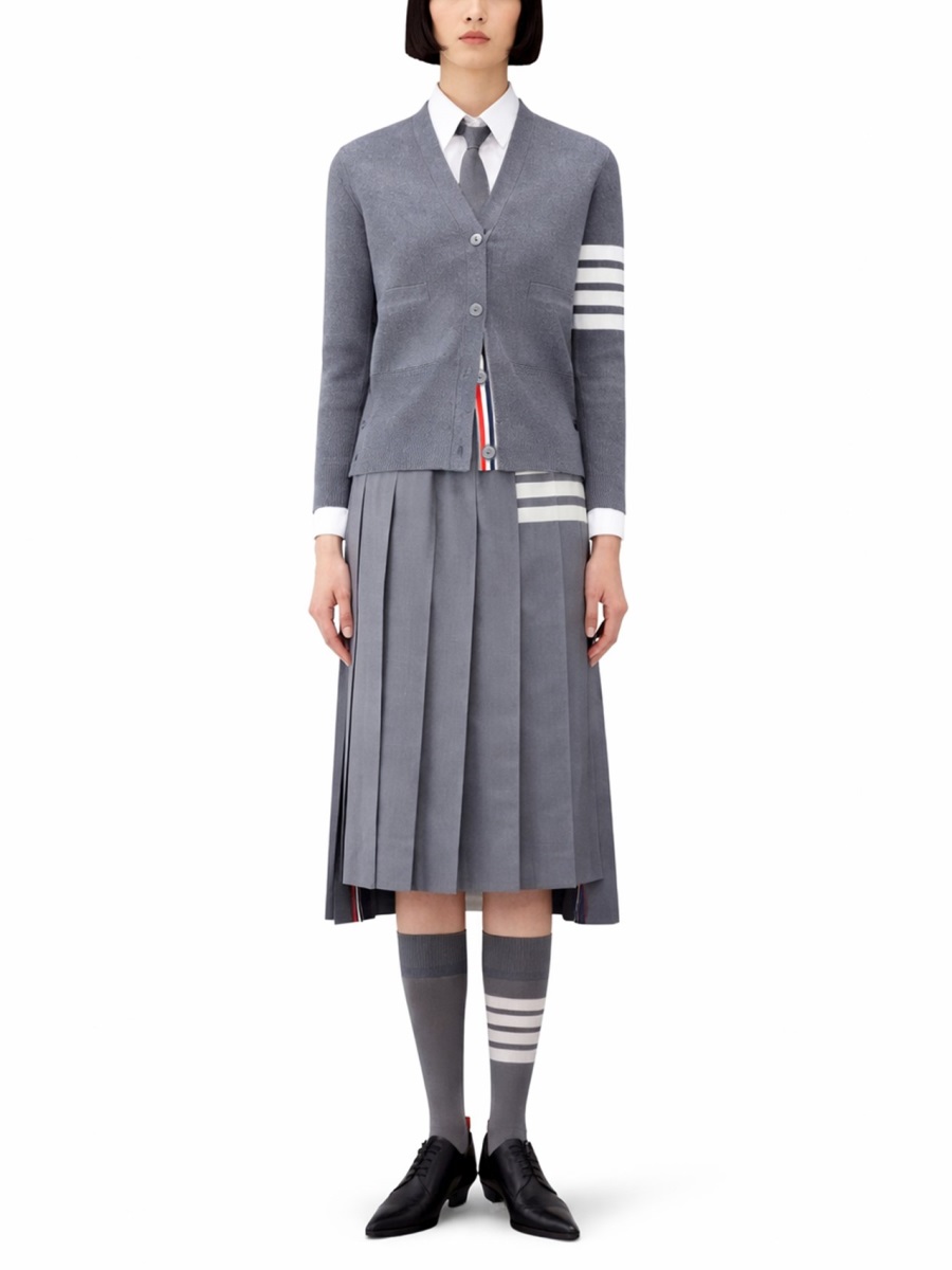 Thom Browne V-Neck Horizontal Stripes Detail Cardigan Grijs