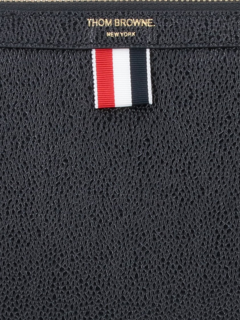 Thom Browne Logo Clutch – Black Zwart