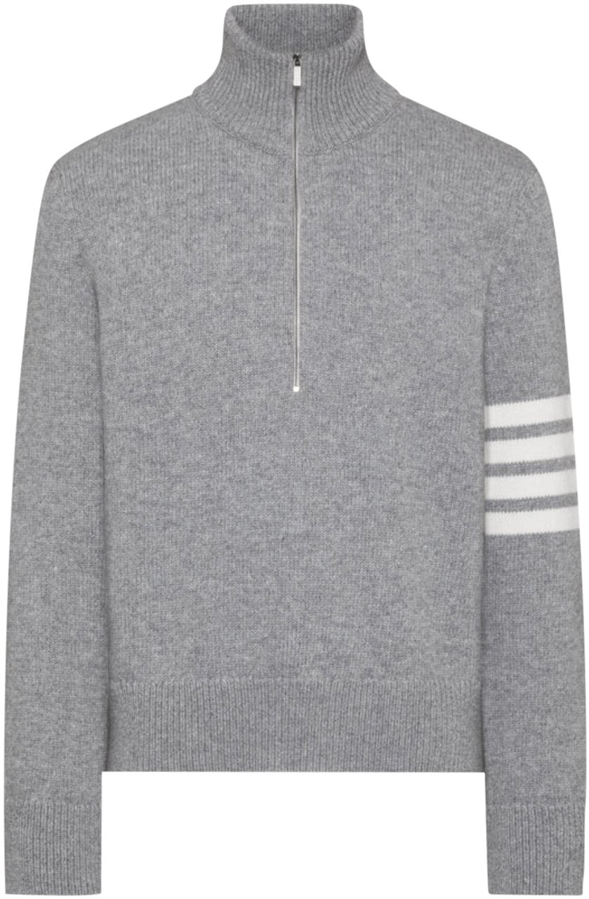 Thom Browne MERINO WOOL HALF ZIP MOCK NECK Grijs