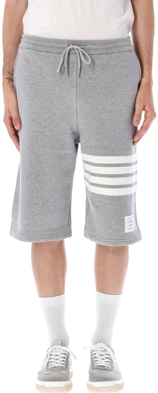 Thom Browne Classic Sweat Shorts In Classic Loopback Grigio Grijs