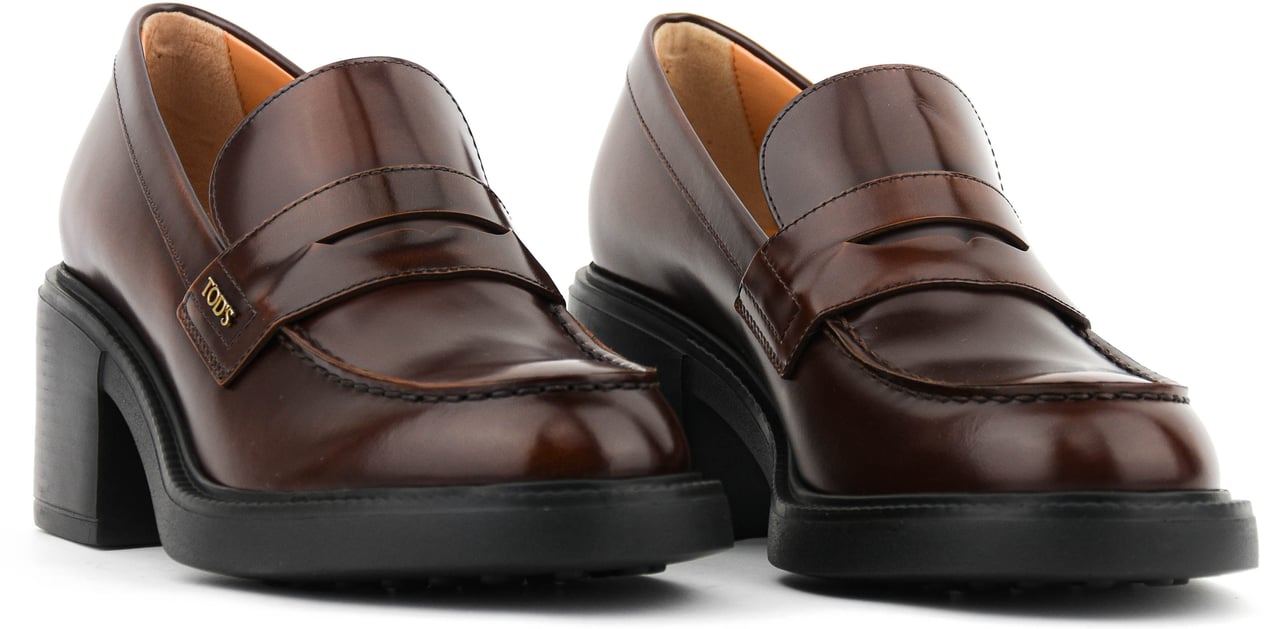 Tod's Tod's Loafer Leather Bordeaux Rood