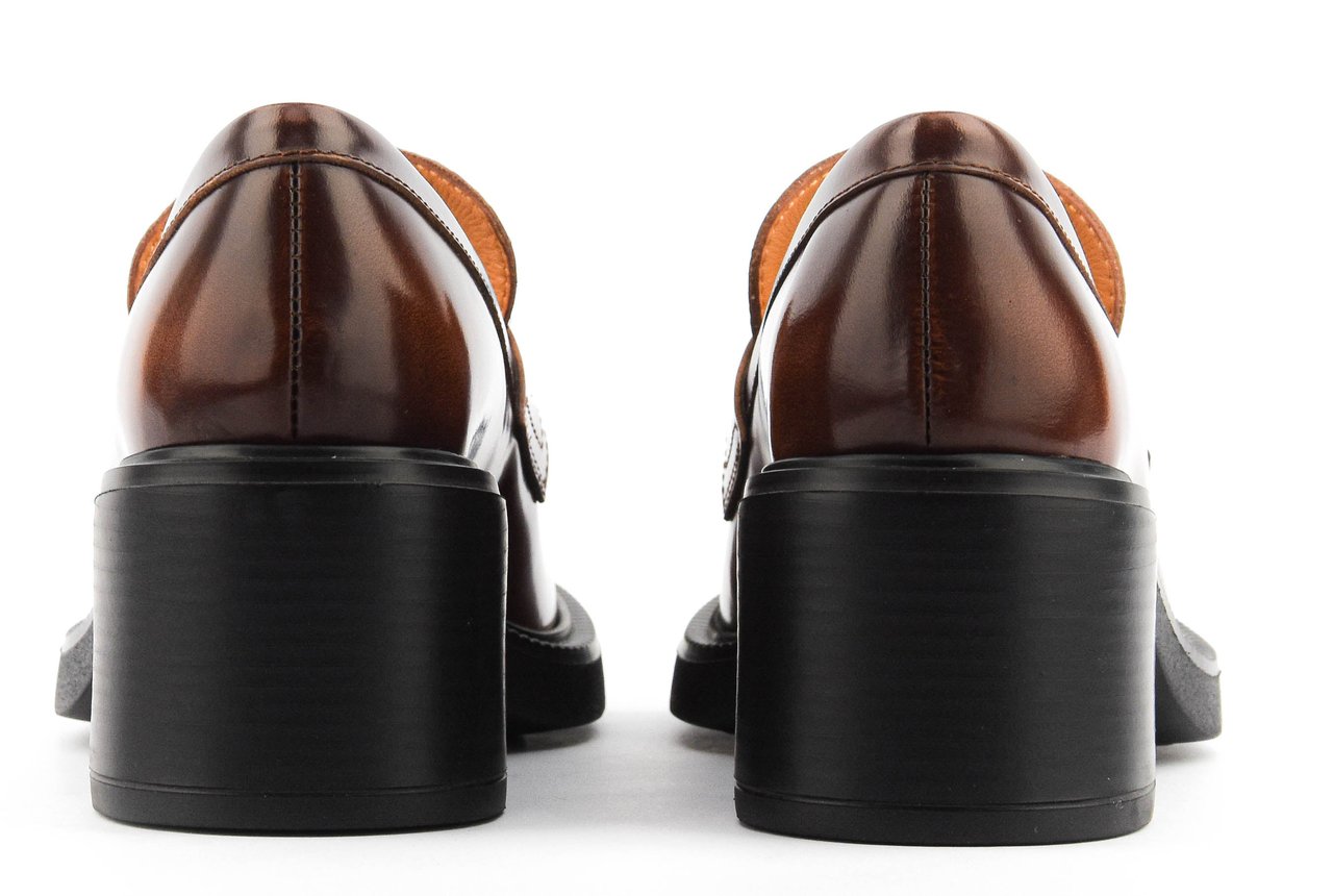 Tod's Loafer Brown High Shine Bruin