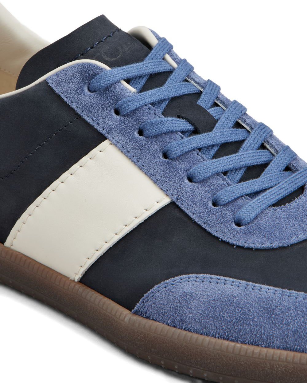 Tod's Low-Top Sneakers With Blue Suede Stripe And Contrast Details Zwart