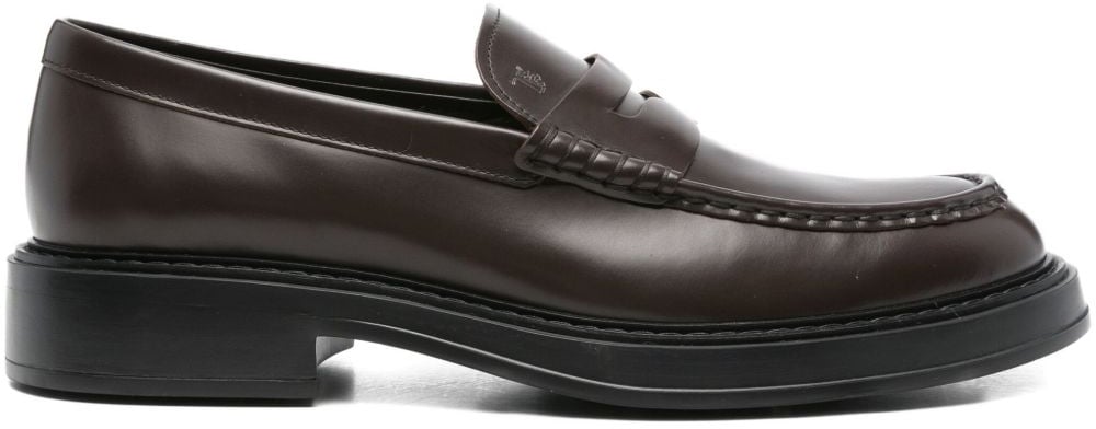 Tod's Flat Shoes Marrone Scuro Bruin