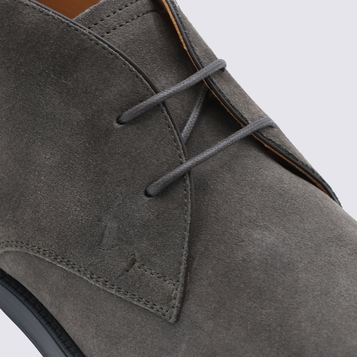 Tod's Mid-Ankle Suede Boots with Lace-Up Closure Grijs