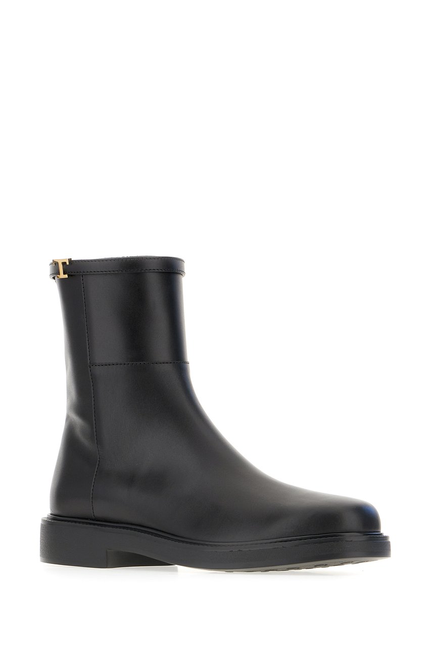 Tod's Tod's Black leather ankle boots Zwart