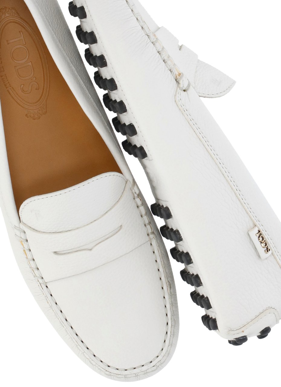 Tod's Flat Shoes Avorio Wit
